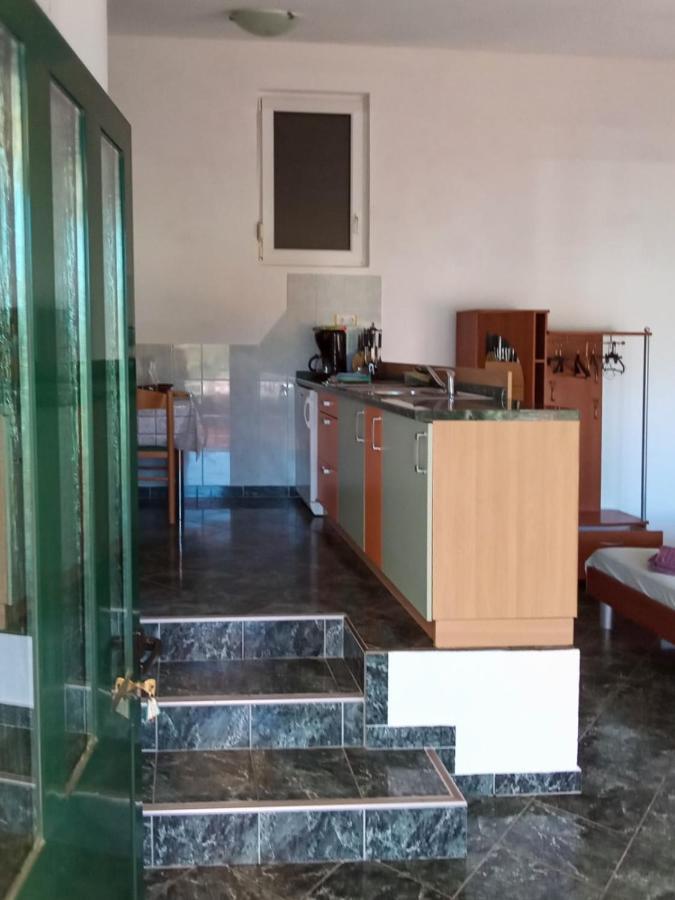 Apartmani Frka Sali Exterior foto